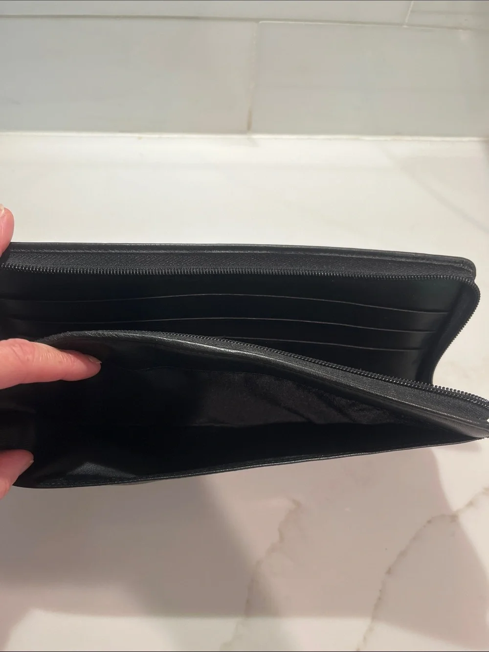 Tumi premium black